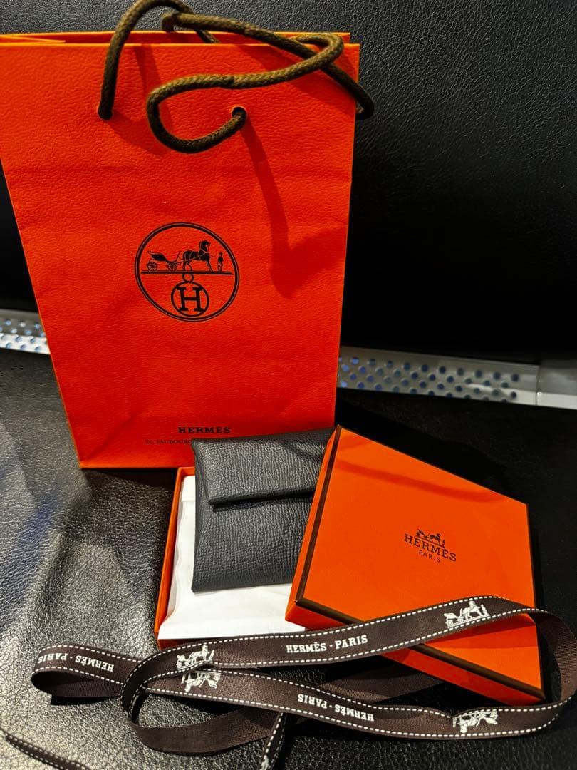 新品未使用品 HERMES バスティアセレスト　レザーケース ダークグレー