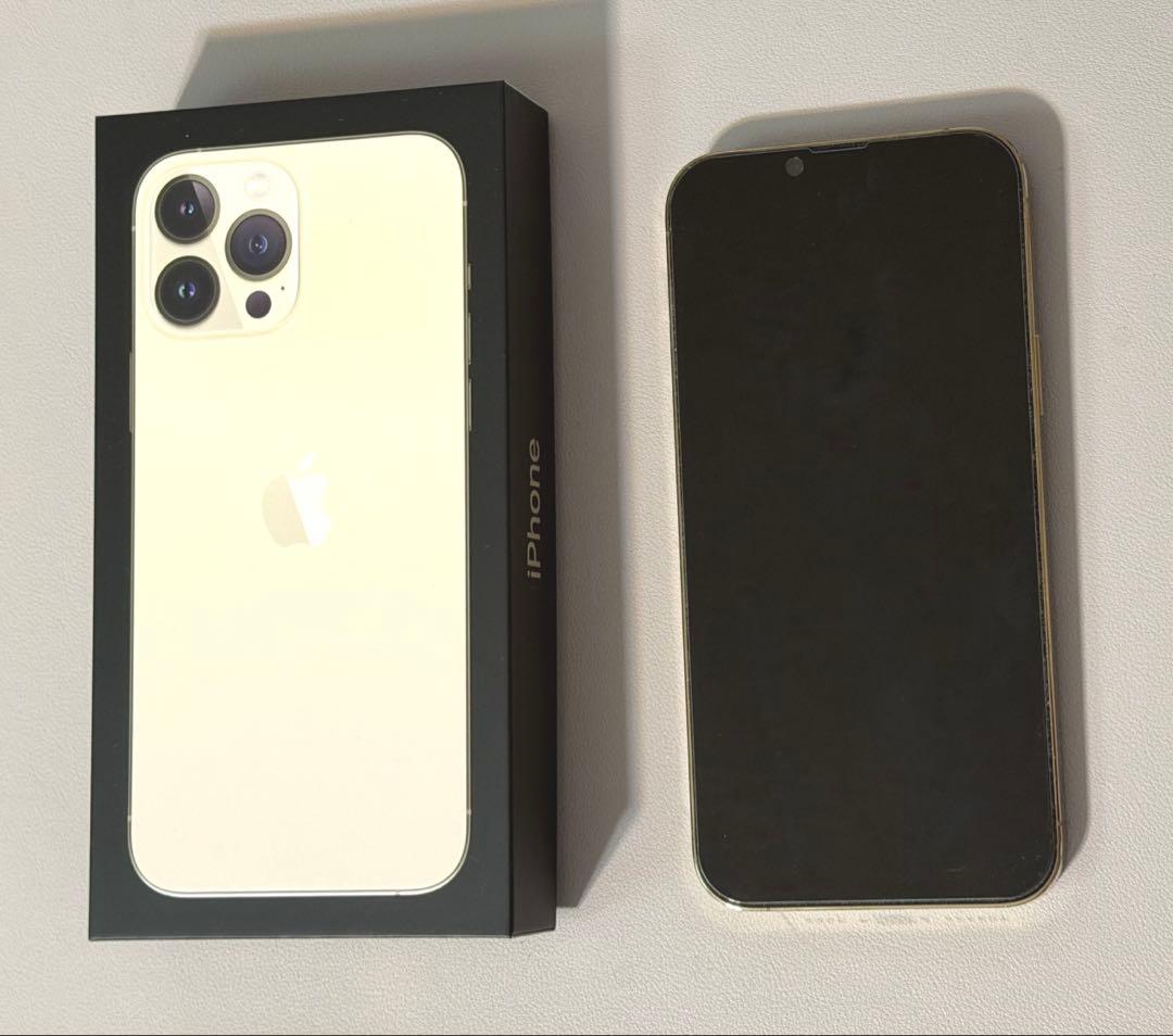 Apple iPhone 13 Pro Max 256GB ゴールドSIMフリー