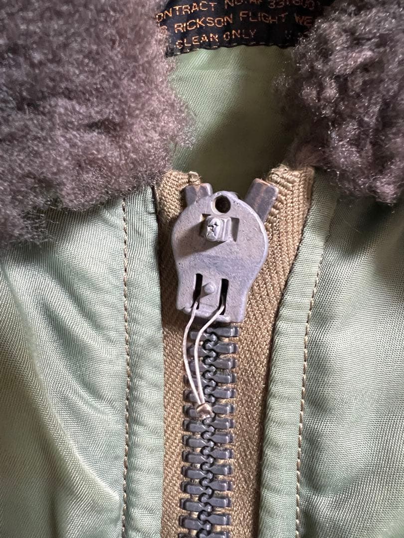 【ビーナス】Buzz Rickson's バズリクソンズ B-15D