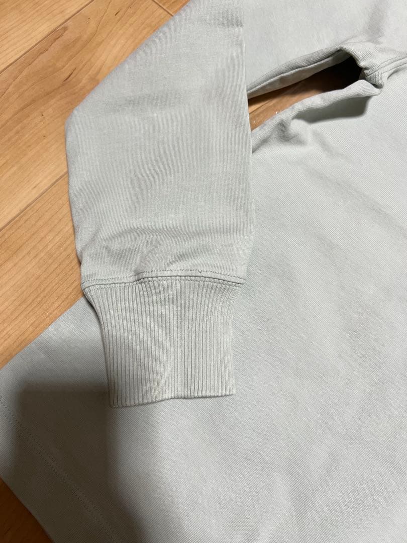 美品　AmiParis 長袖トレーナー薄手　アミパリ　XXS