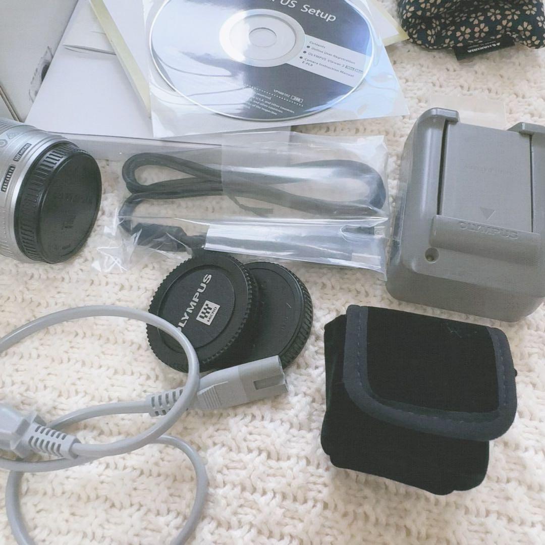 OLYMPUS PEN E−PL8 ダブルズームレンズキット