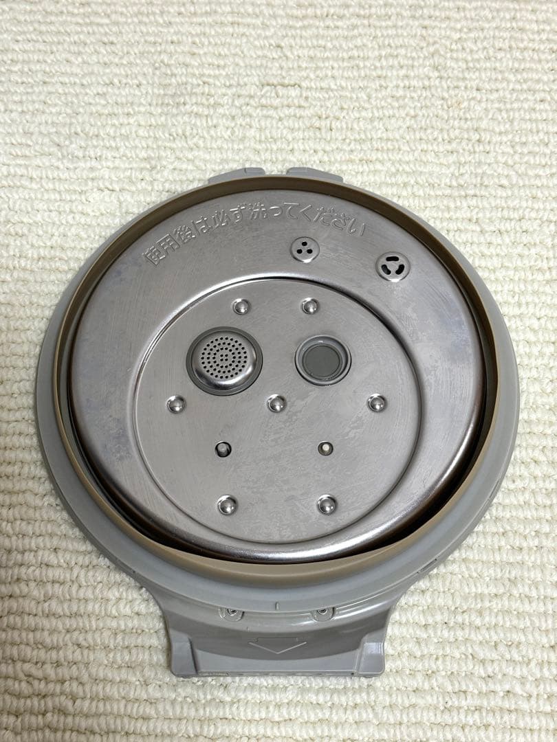 パナソニックSR-VSX109 スチーム&可変圧力IH炊飯器 2019年製