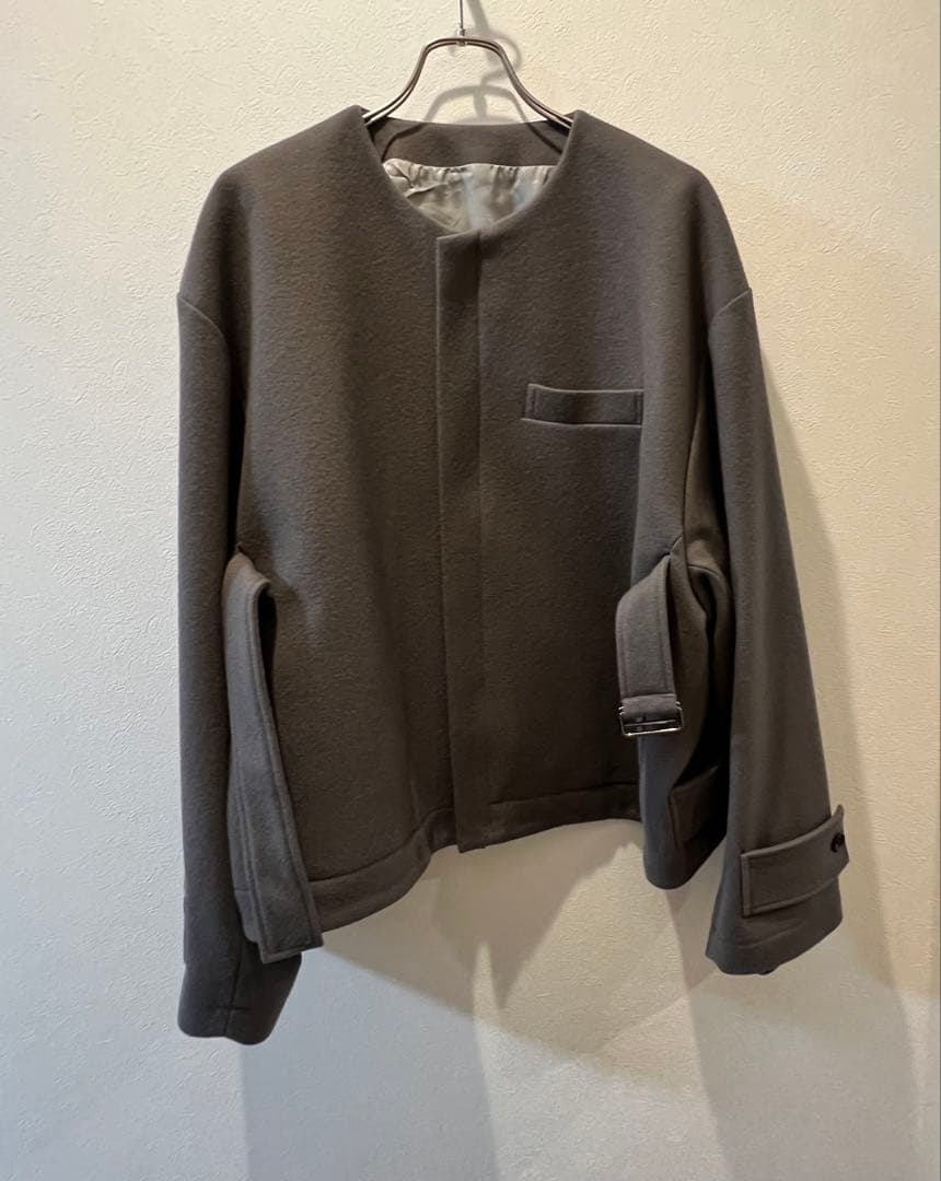 ジャケット・アウター stein / NO COLLAR BELTED JACKET