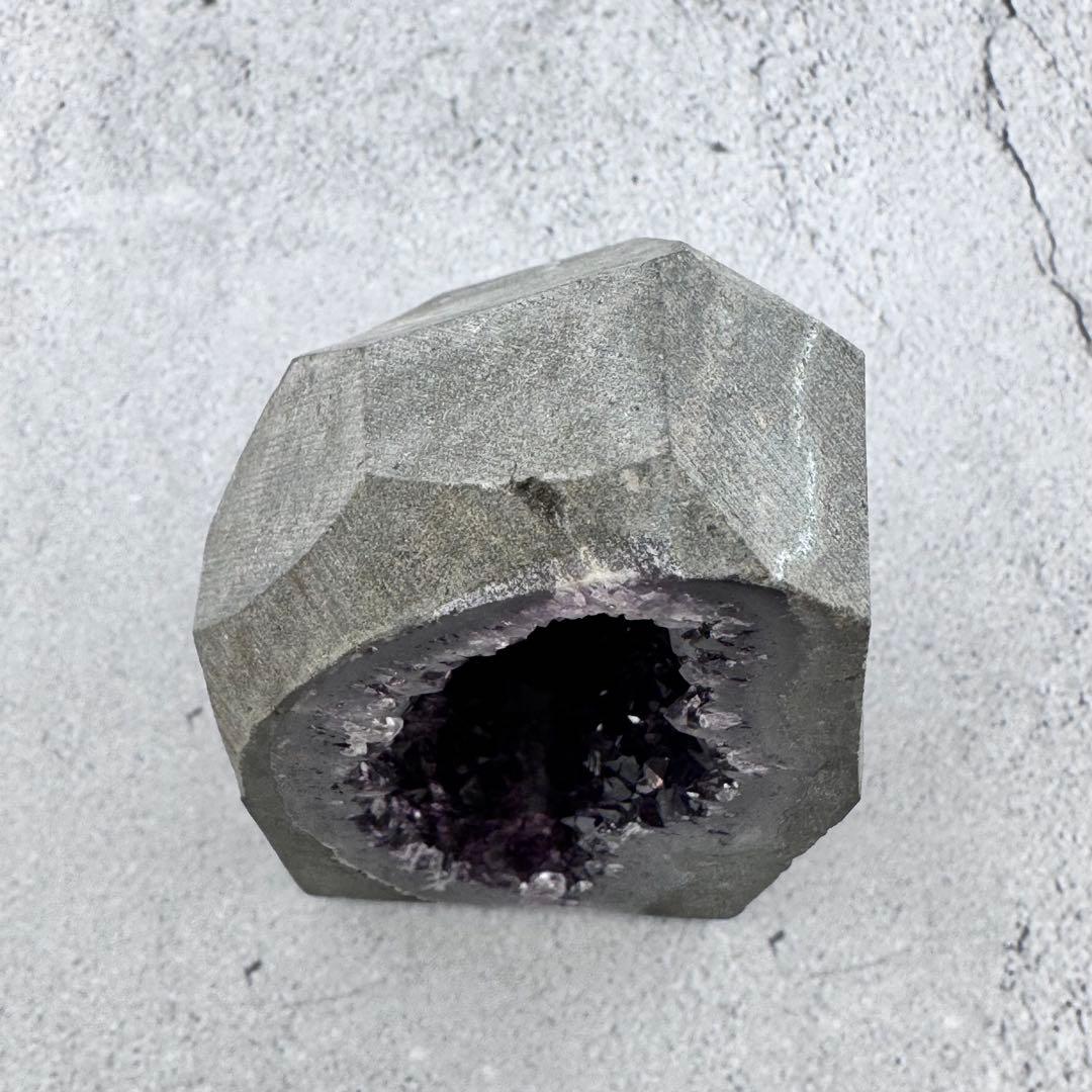 G-99アメジストクラスター 小型ドーム 原石 天然石 パワーストーン　希少