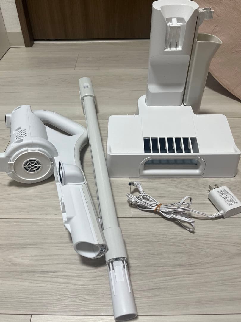 2024年アイリスオーヤマ　掃除機スティッククリーナー SCD-185PM-WH