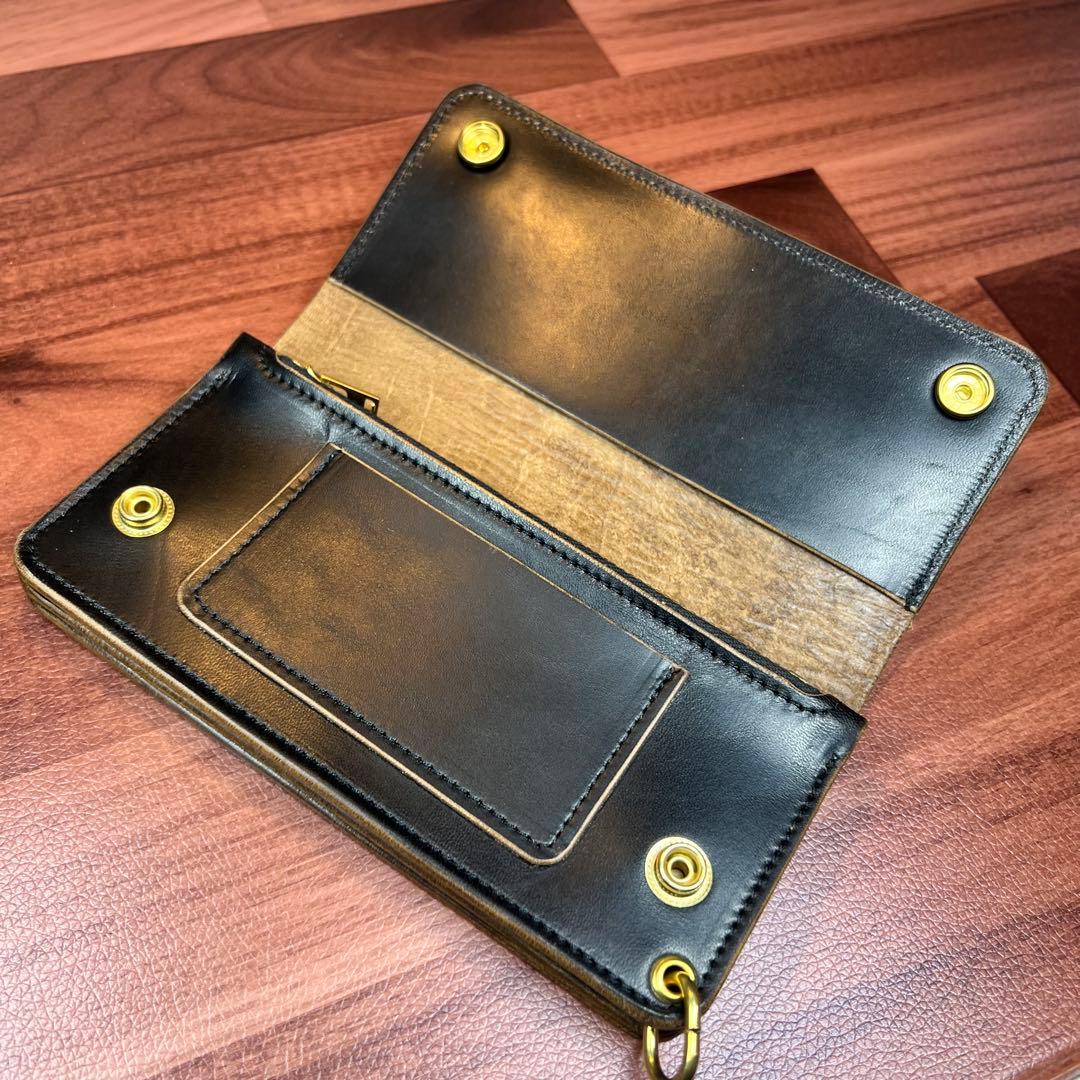 【トラッカーウォレット ロング】 3層 ホースバット universal