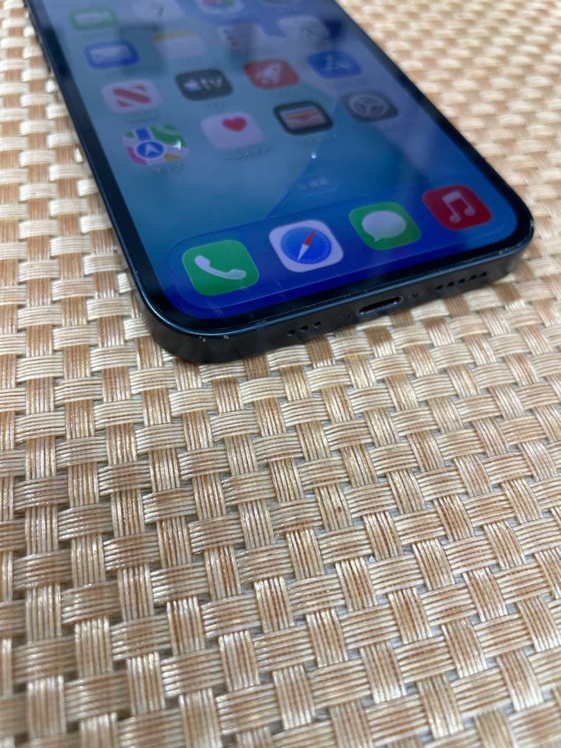 iPhone 13 128 GB ミッドナイトSIMフリー【4663】