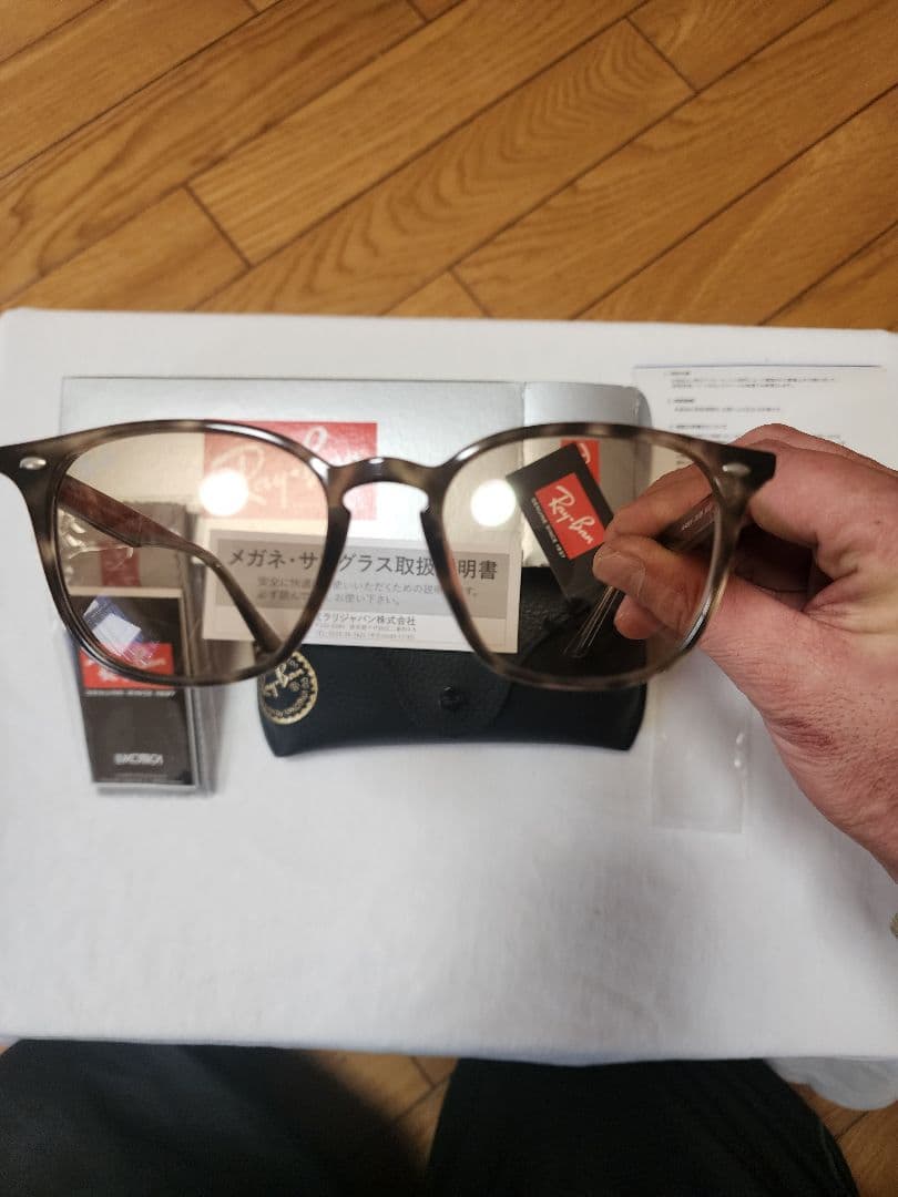 ユ*ウ様 Ray-Ban ブラウンレンズRB 4258F