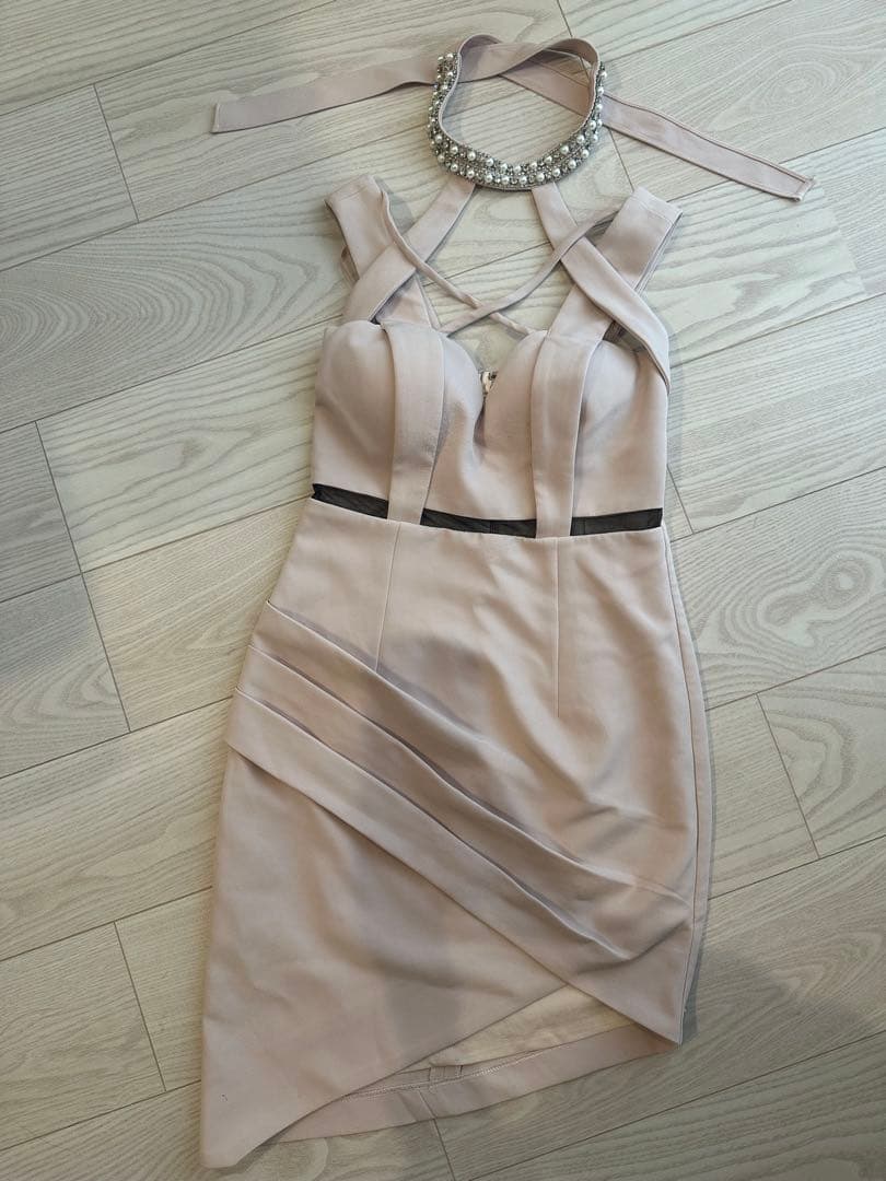 Glossy ベージュ キャバドレスM