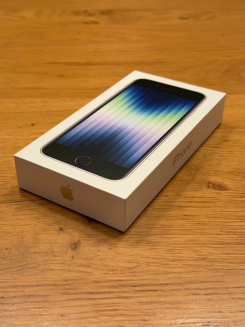 Apple iPhone SE3 64GB ホワイト　スターライト