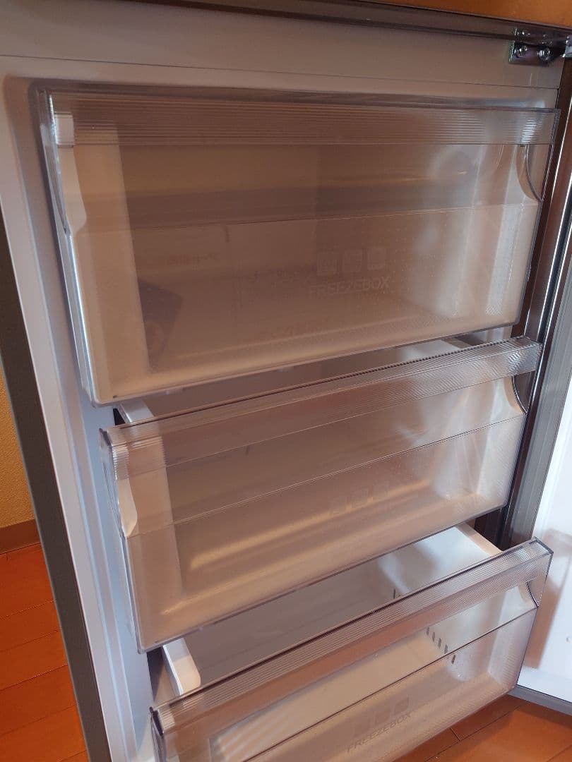 【送料込】 Haier冷蔵庫 JR−27B 2024年製 270L