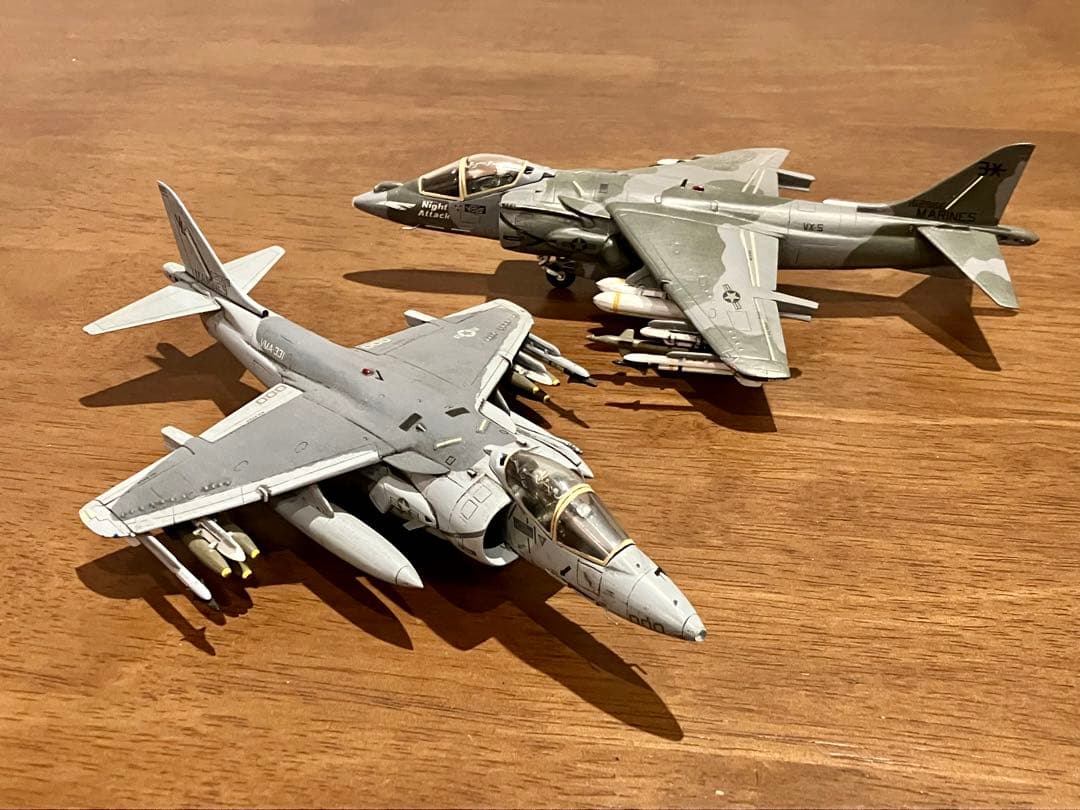 AV-8B ハリアー 1/72モデル　２機セット