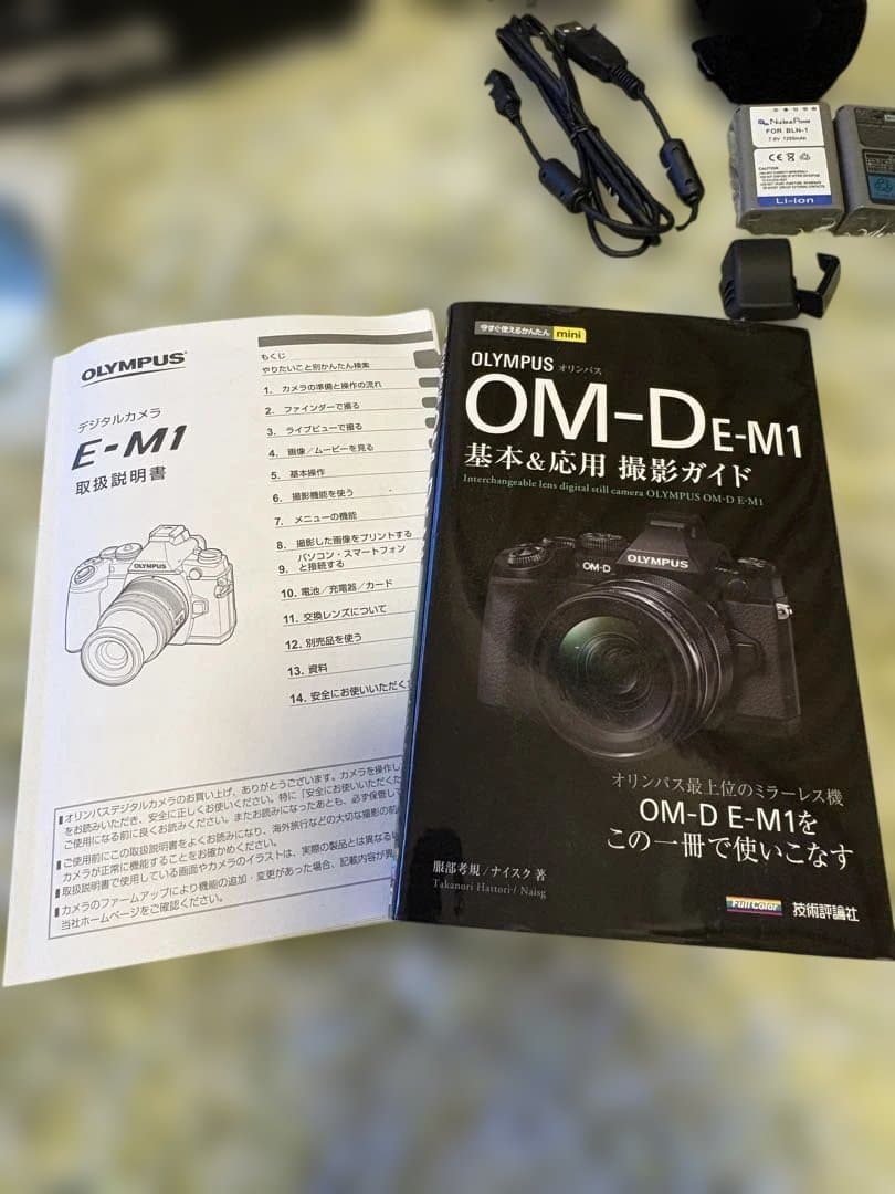 オリンパスOLYMPUS OM-D E-M1 ボディ 黒