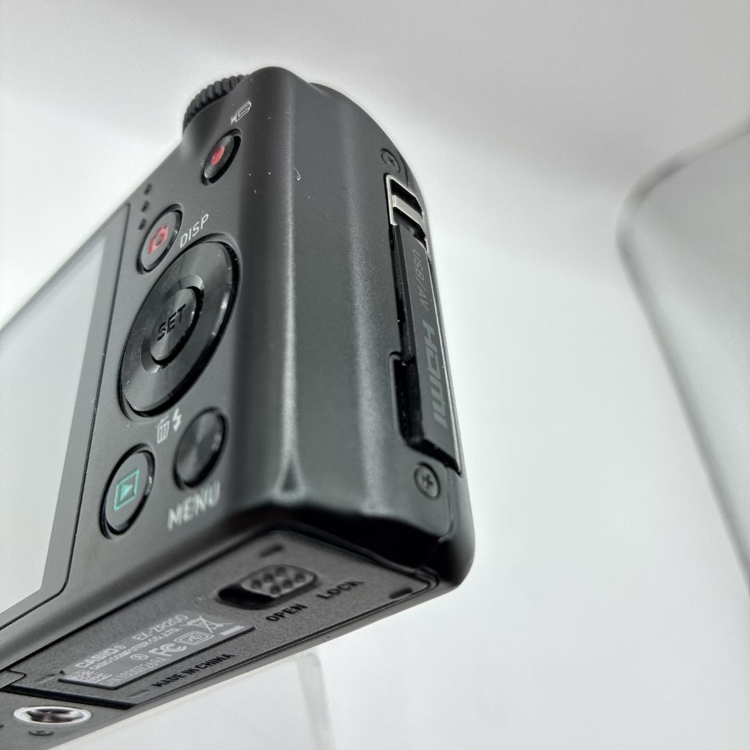 CASIO EXILIM EX-ZR200 デジカメ コンデジ カシオ