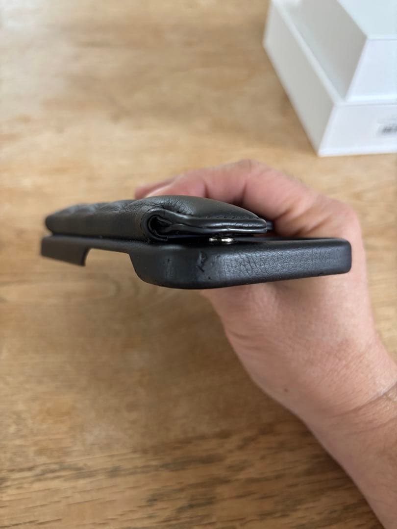 DEMIU BALLON iPhone15 ストラップ付 中古 送料無料