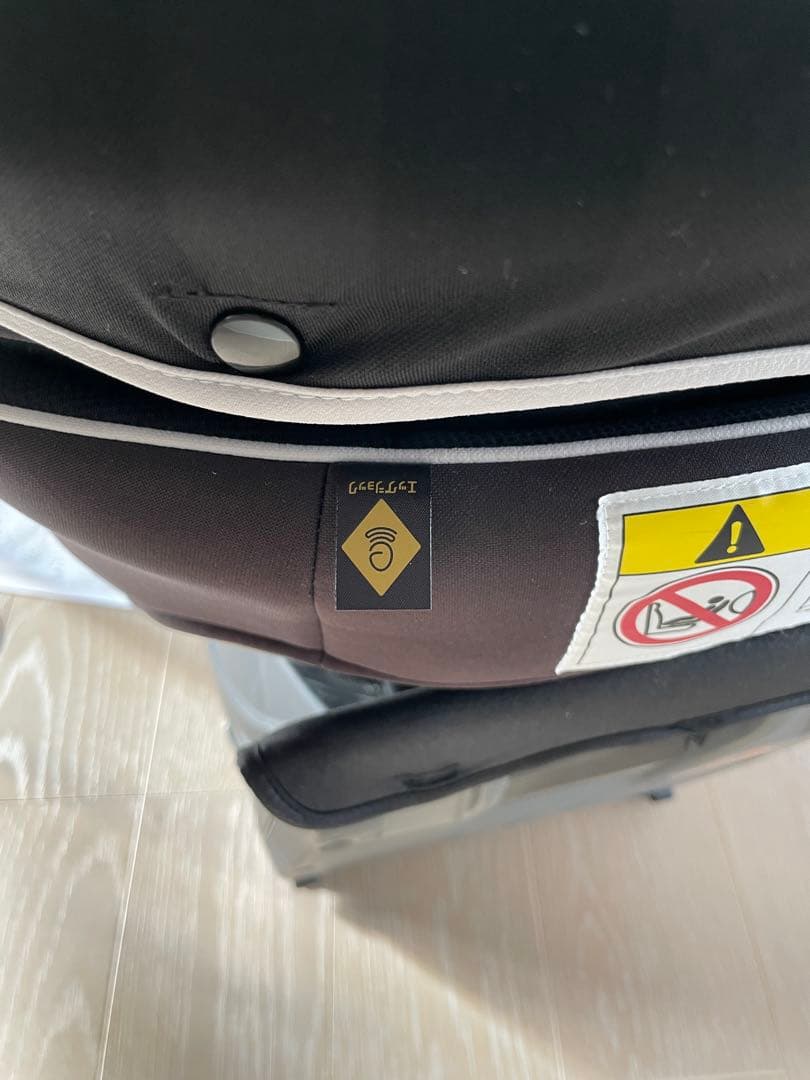 N.tさま専用　コンビ　クルムーヴスマート　ISOFIX エッグショックNeo