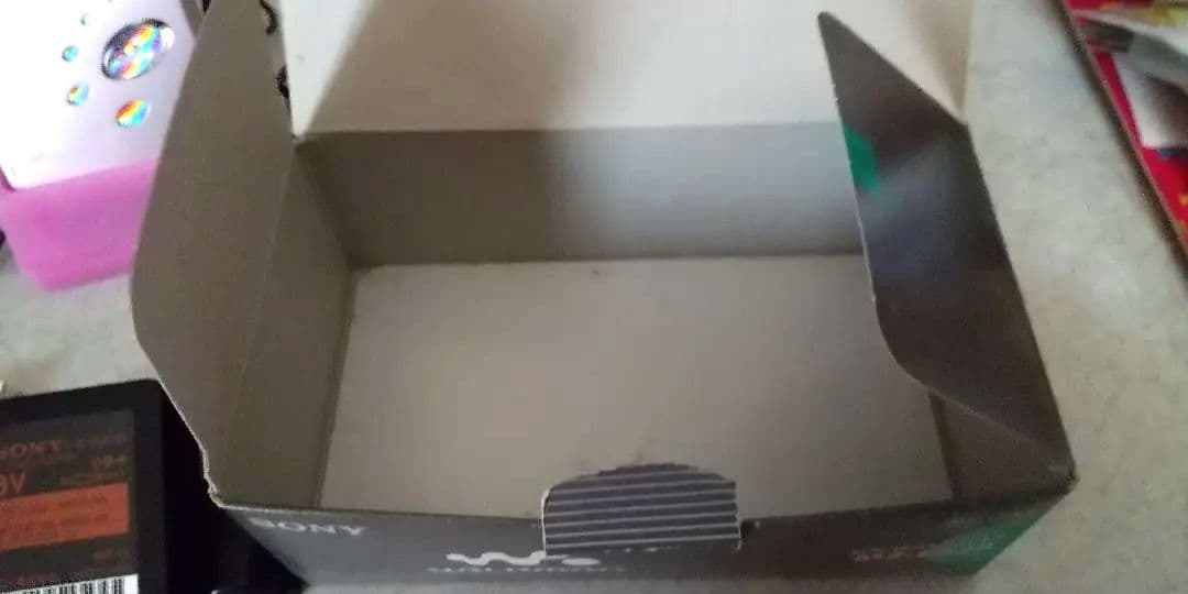 SONY ソニー MD ウォークマン ピンク ローズ MZ-E520P ジャンク