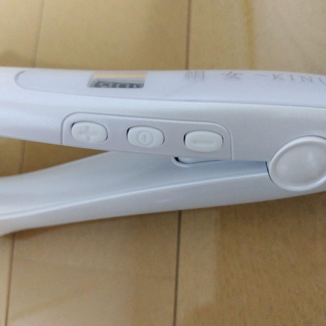 【7回使用】KINUJO　絹女　ストレートアイロン　LM225
