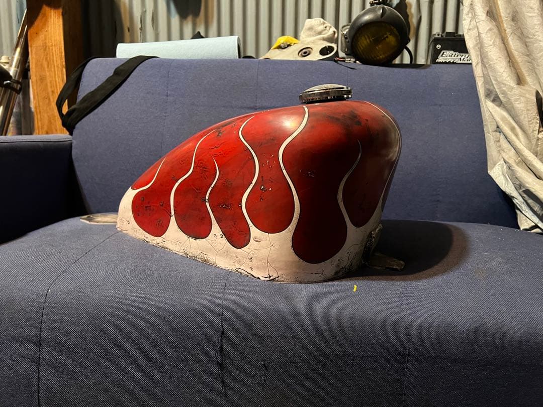 スンヒ。タンク、キャップ、コック付