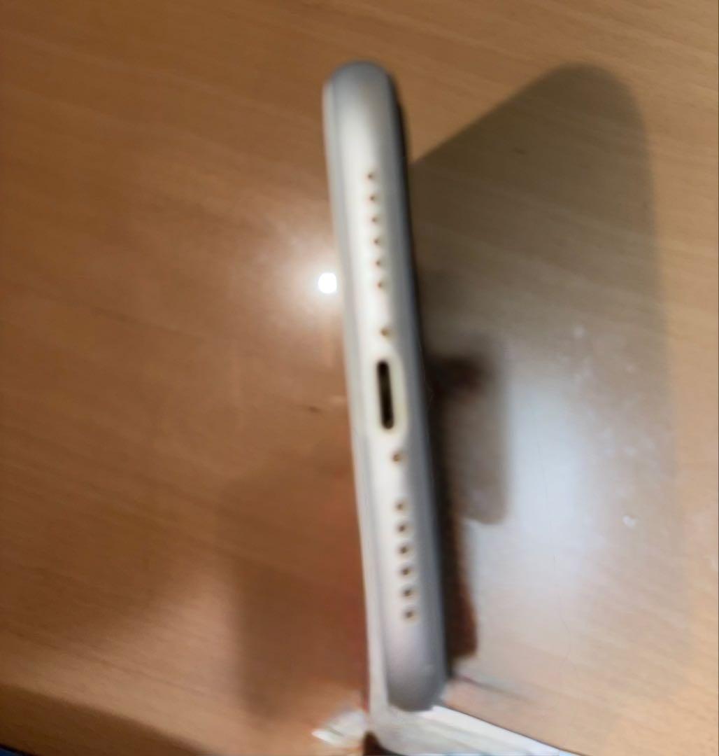 美品♪ iPhoneXR 128GB 本体　バッテリー77%