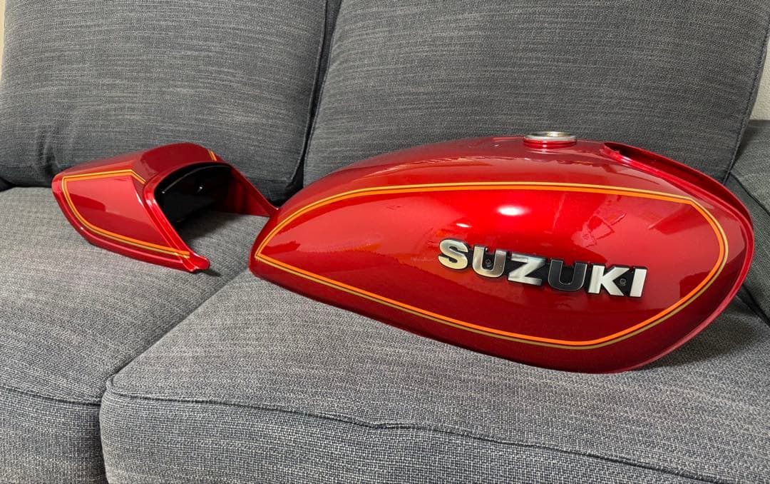 GS400 外装　タンク　テール