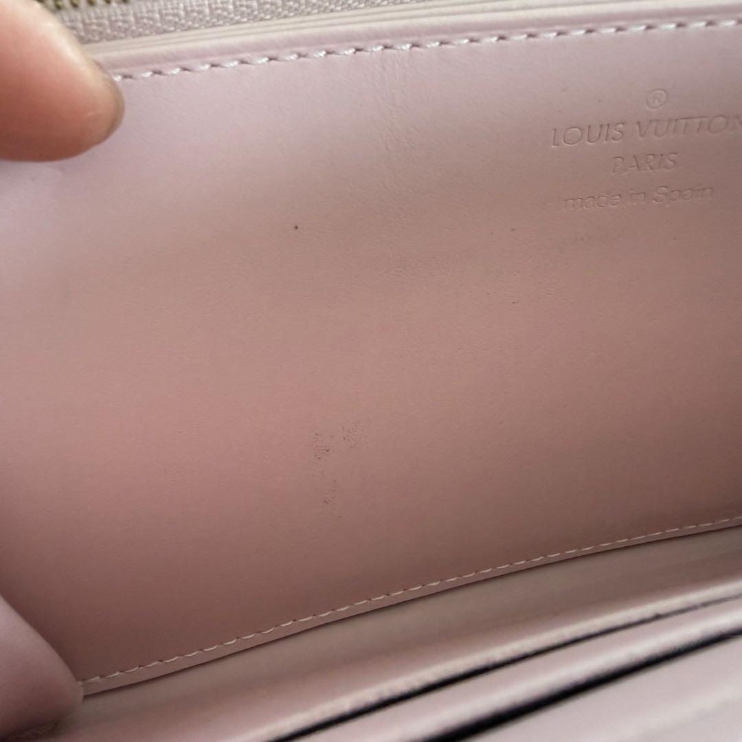 ルイヴィトン　Louis Vuitton ヴェルニ　ピンク エナメル 長財布