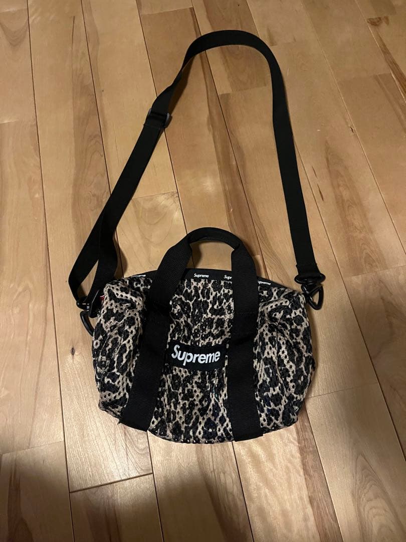 Supreme ショルダーバック