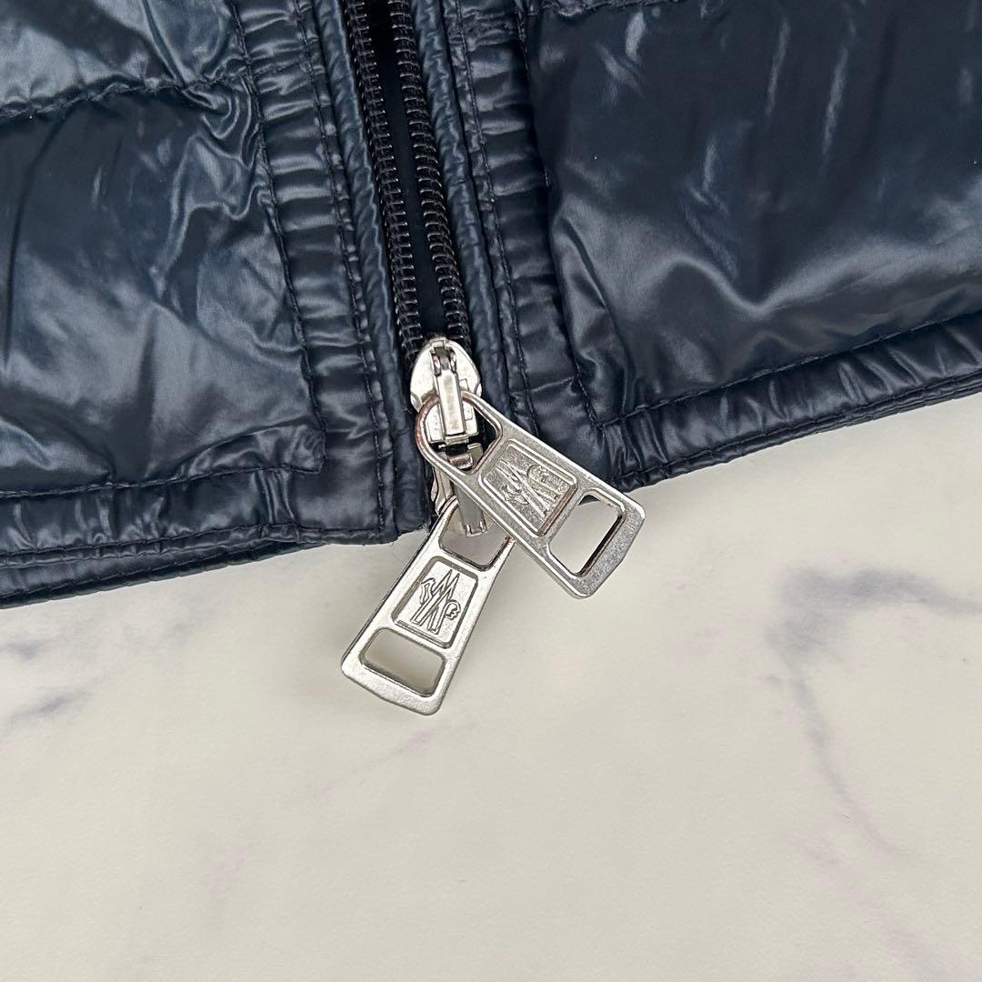 モンクレール ダウンベスト GUI ワッペン ネイビー 0