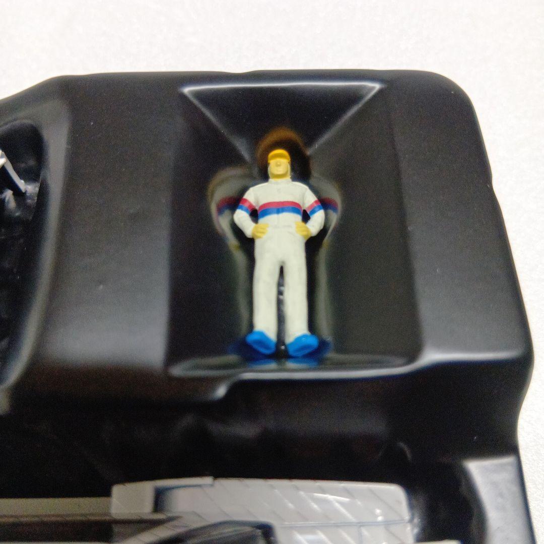 トミーテック 日産 ブルーバード スーパーシルエット ミニカー 1/64