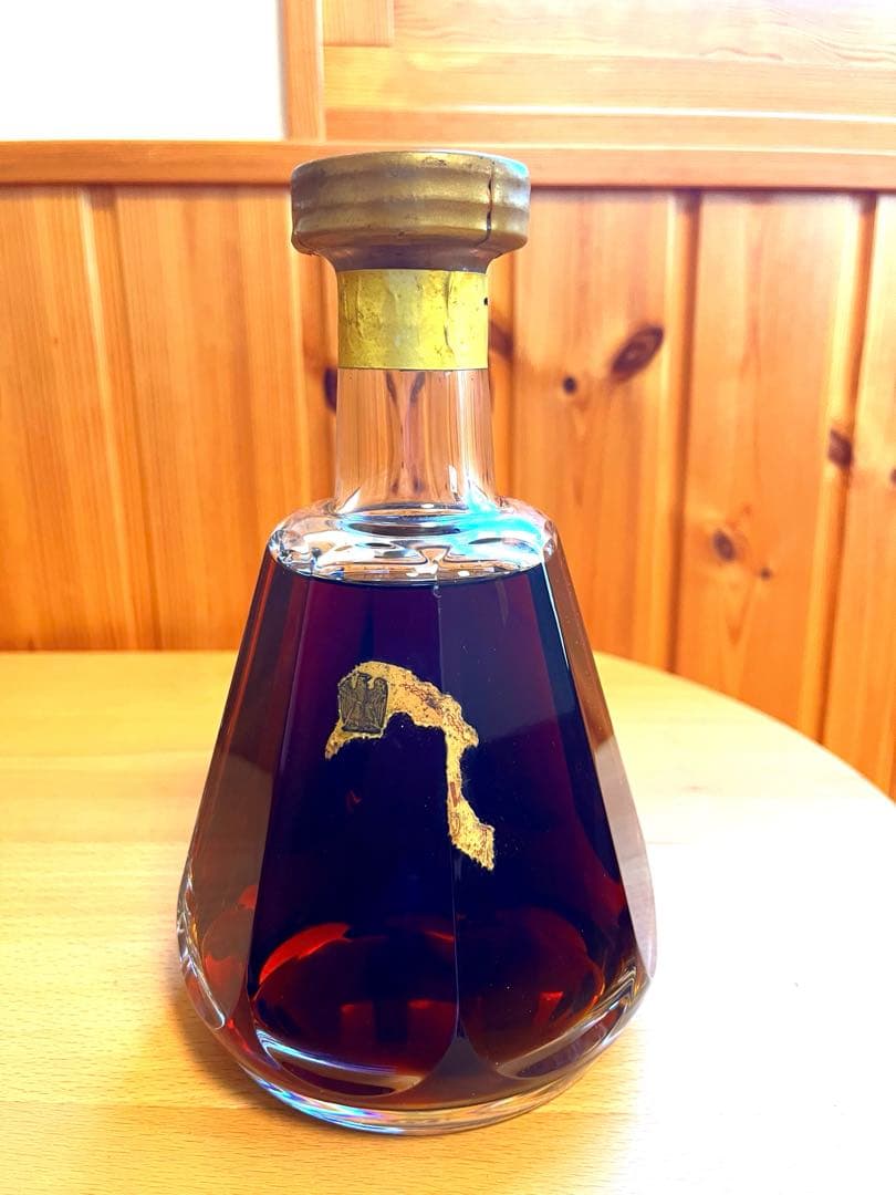 COURVOISIER（クルボアジェ）ナポレオン バカラ ブランデー