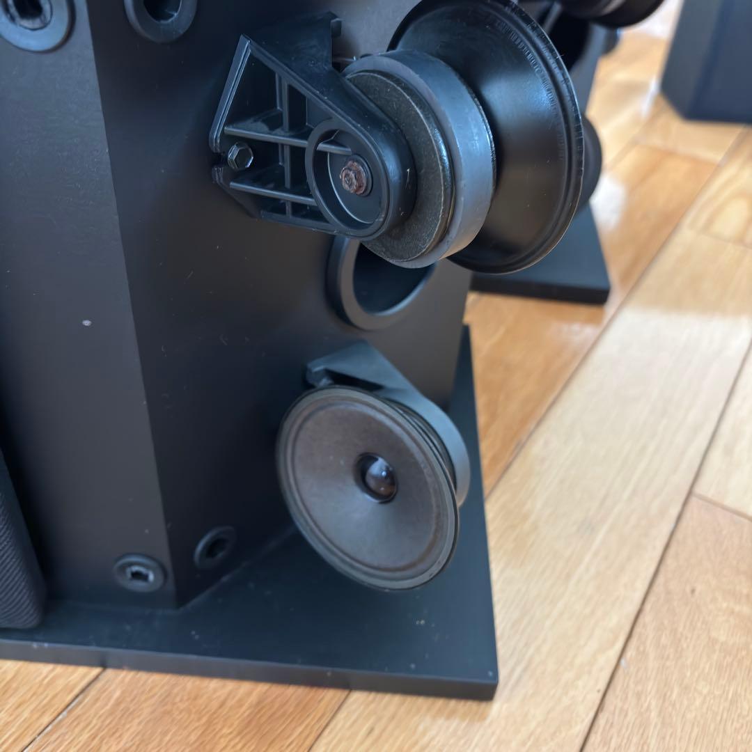 BOSE 301MM II 天吊り金具付き　R側2本セット