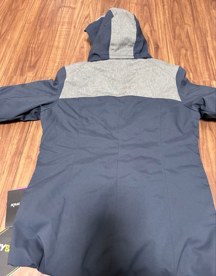 新品PHENIX フェニックス　レディース スキーウェア　スノーボードウェア　S