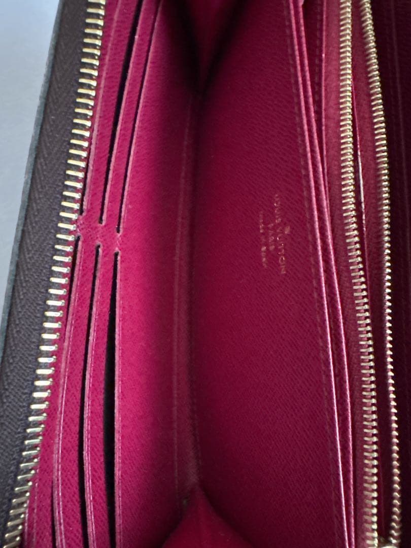 LOUIS VUITTON モノグラム　ジッピーウォレット　長財布 ラウンド