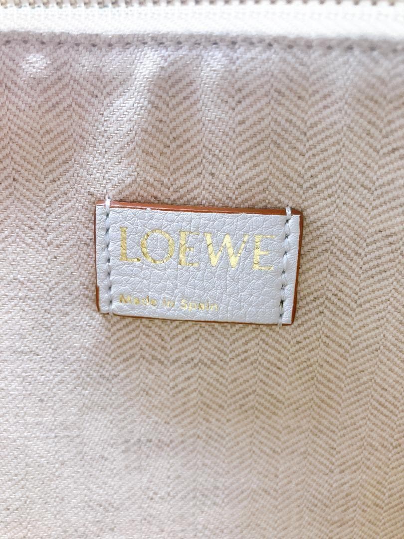 LOEWE オブロング アナグラム セカンドバッグ クラッチバッグ ポーチ