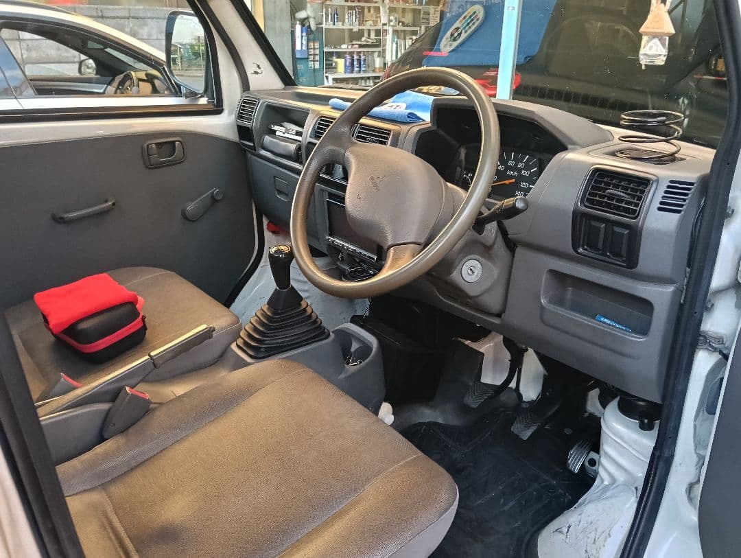 三菱ミニキャブ　5速マニュアル　車検令和8年9月　内外装状態良好　※注意事項あり