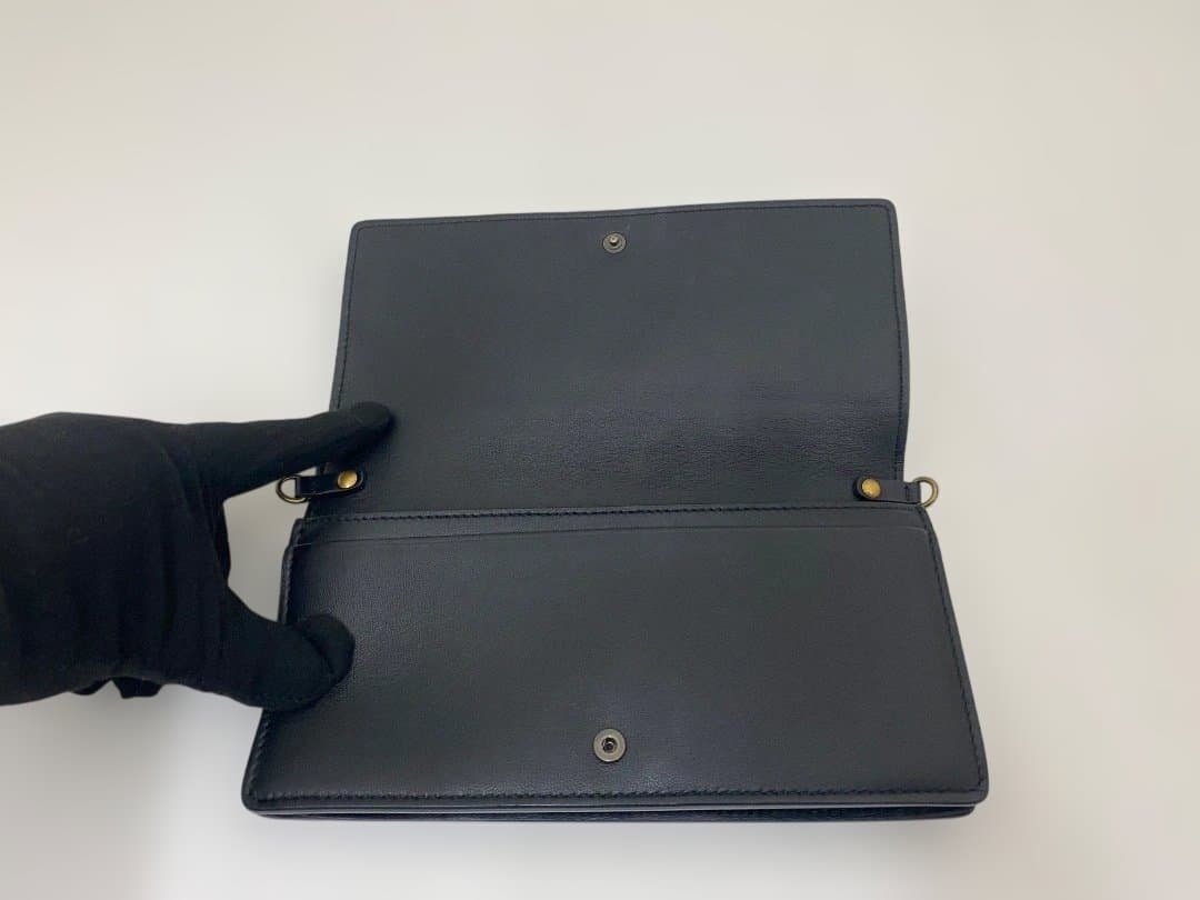 26日まで限定最終値下げ ボッテガ チェーンウォレット