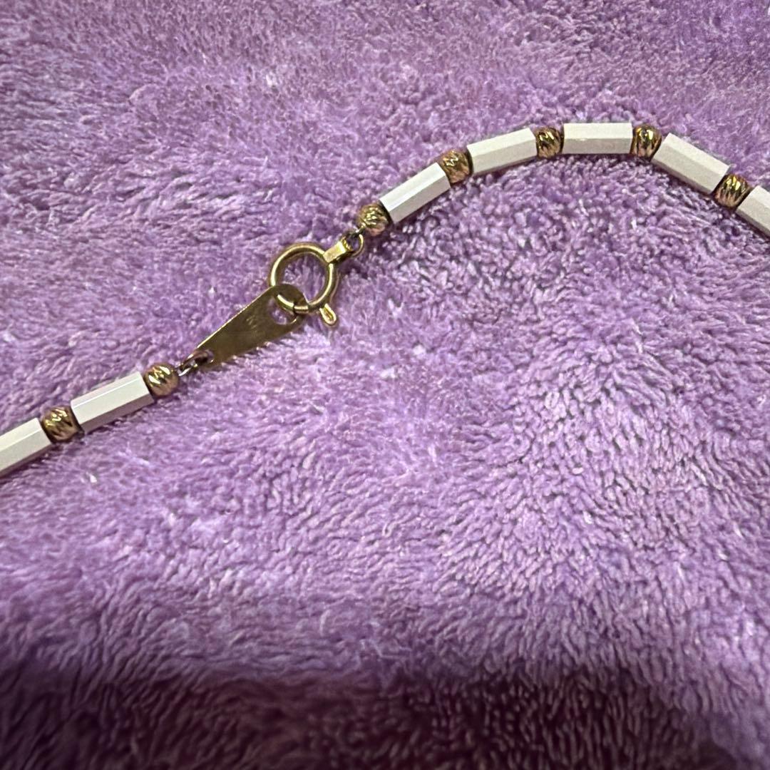 ホワイトゴールドトーンネックレス