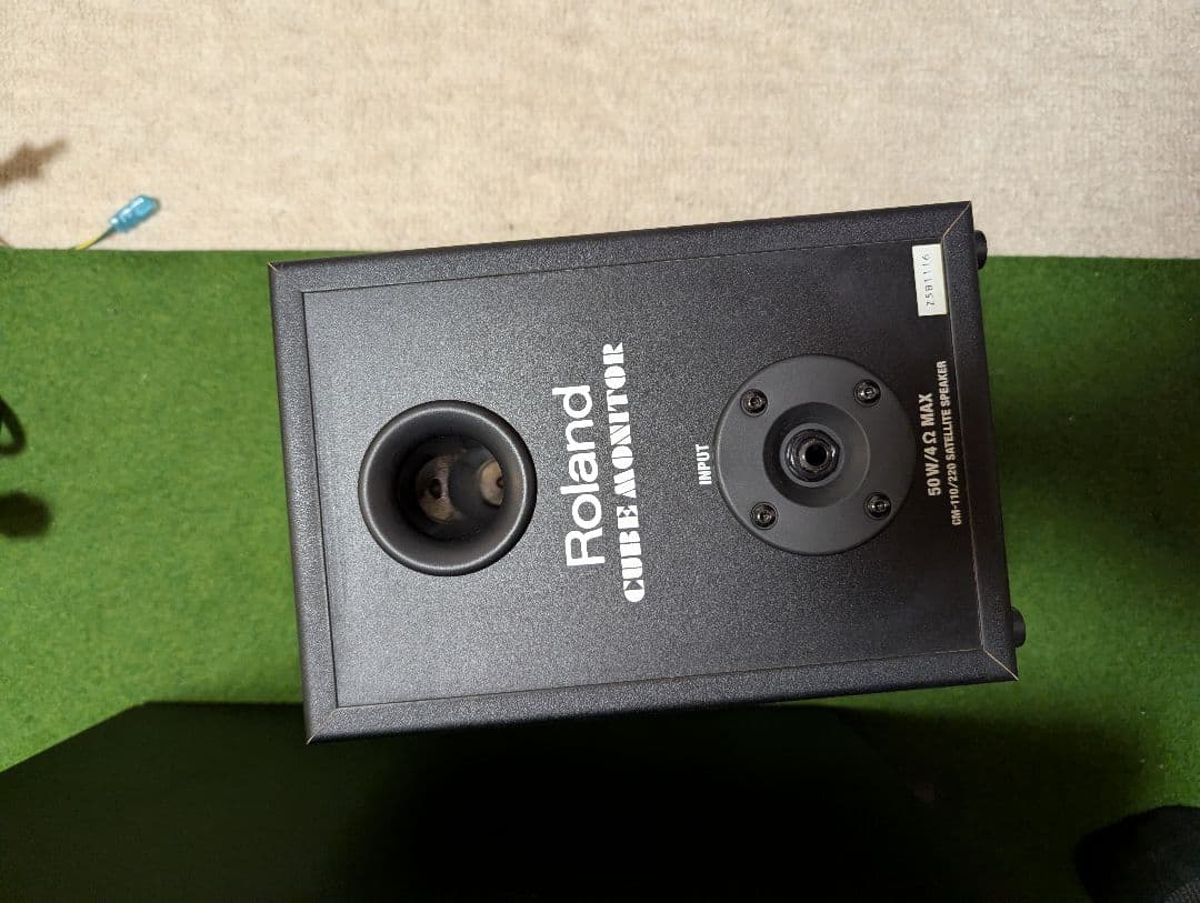Roland CM-220 2.1スピーカーシステム