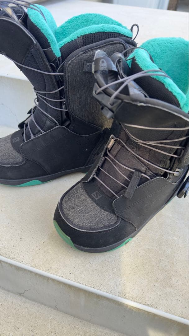 Salomon VY スノーボードブーツ 女性用 ブラック/グリーン