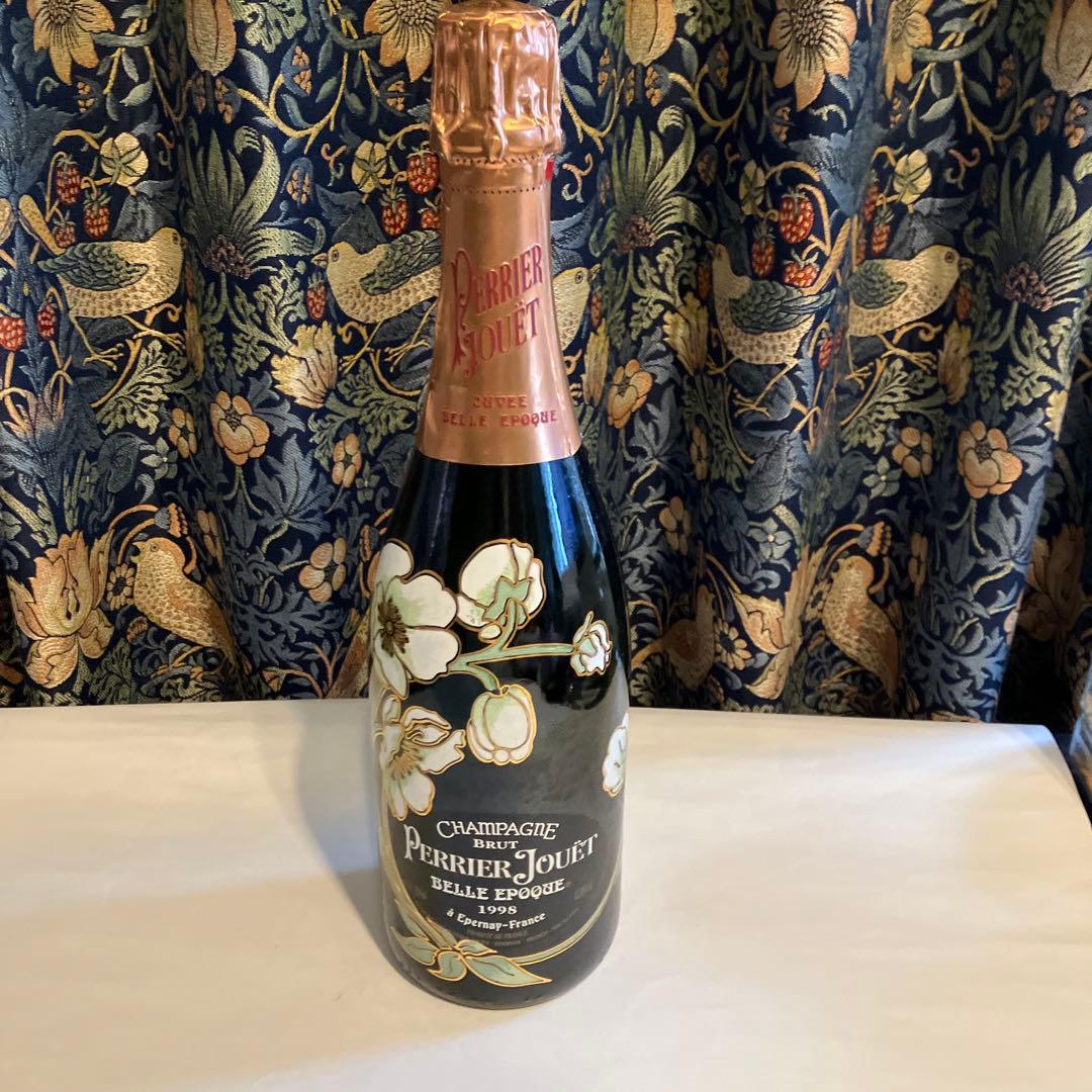 未開栓シャンパン　ペリエ　ジュエ　ベル　エポック1998 年　箱付き