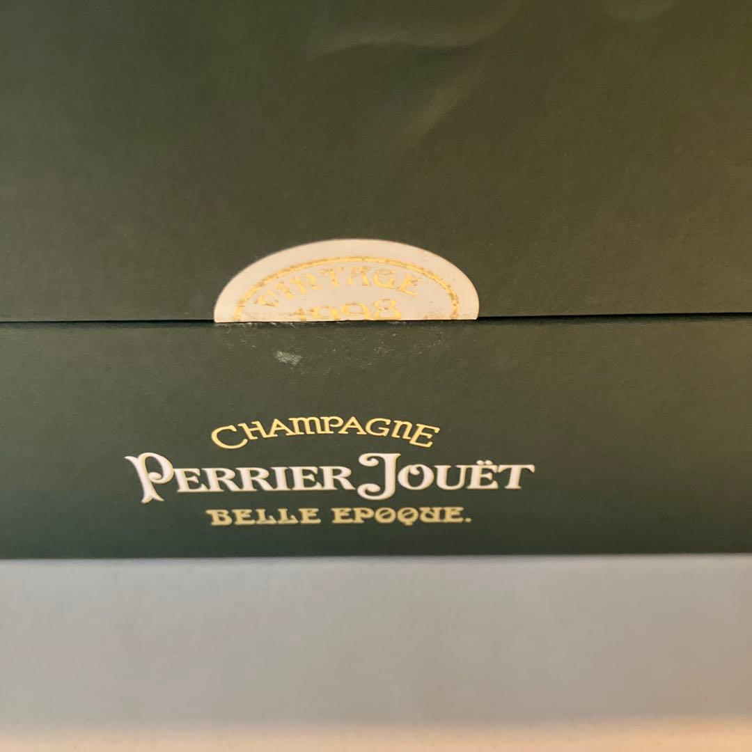 未開栓シャンパン　ペリエ　ジュエ　ベル　エポック1998 年　箱付き