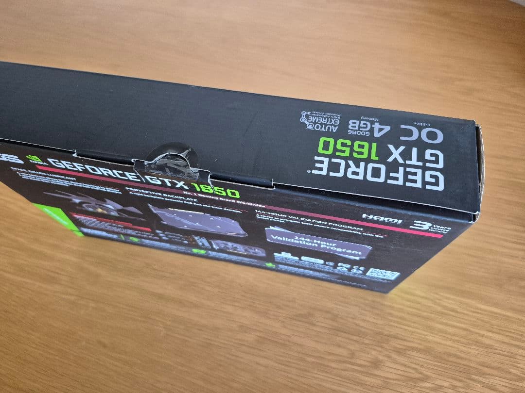 グラフィックボード・グラボ・ビデオカード ASUS TUF-GTX1650-O4GD6-GAMING