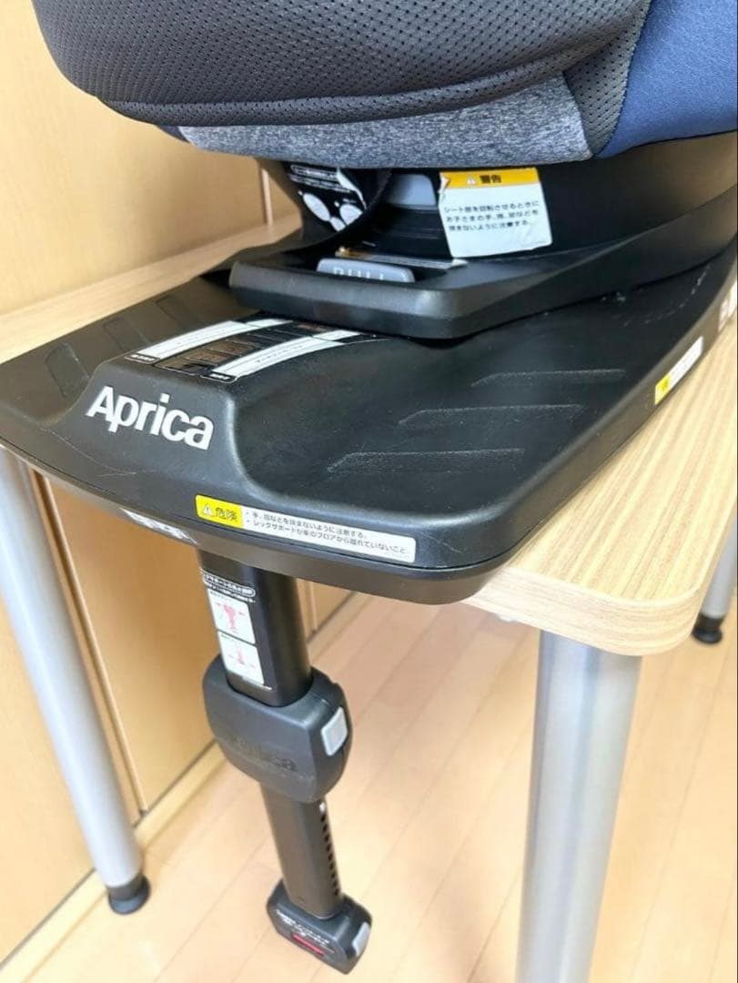 Aprica クルリラプラス３６０°セーフティ ISOFIX 最高クラス