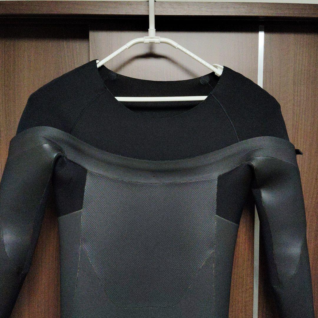 fellow　セミドライ　ウエットスーツ