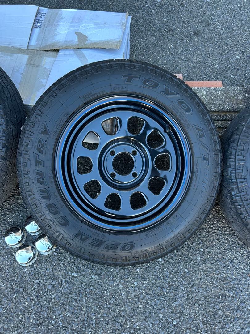 TOYOオープンカントリーATプラス&デイトナホイール15インチ★プロボックス