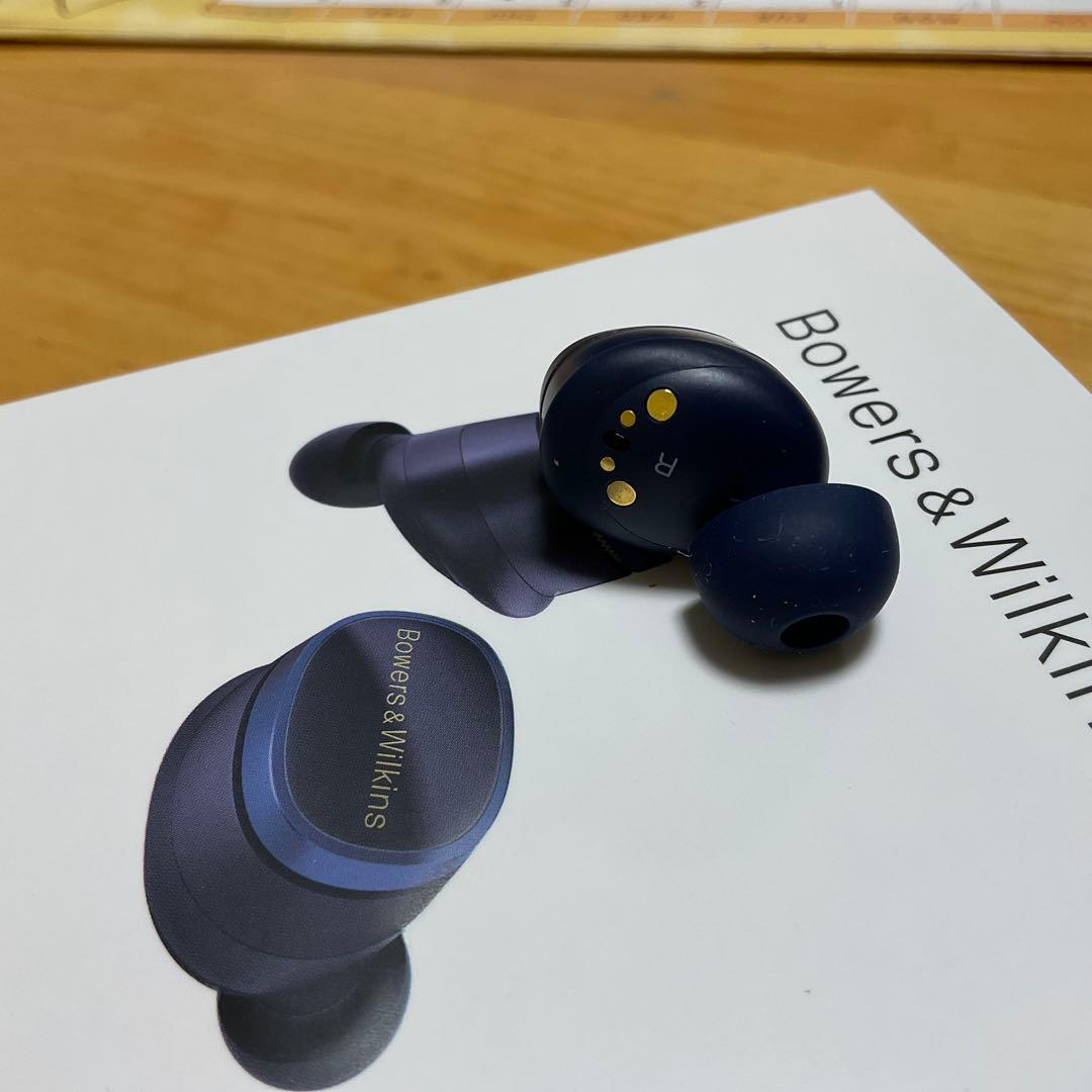 Bowers&WilknsPi8バウワースアンドウィルキンス　ワイヤレスイヤホン