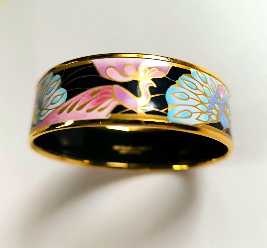 MICHAELA FREY バングル　未使用品