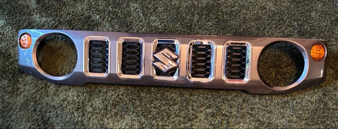 新車外し　ジムニー　ノマド　JC74 純正フロントグリル