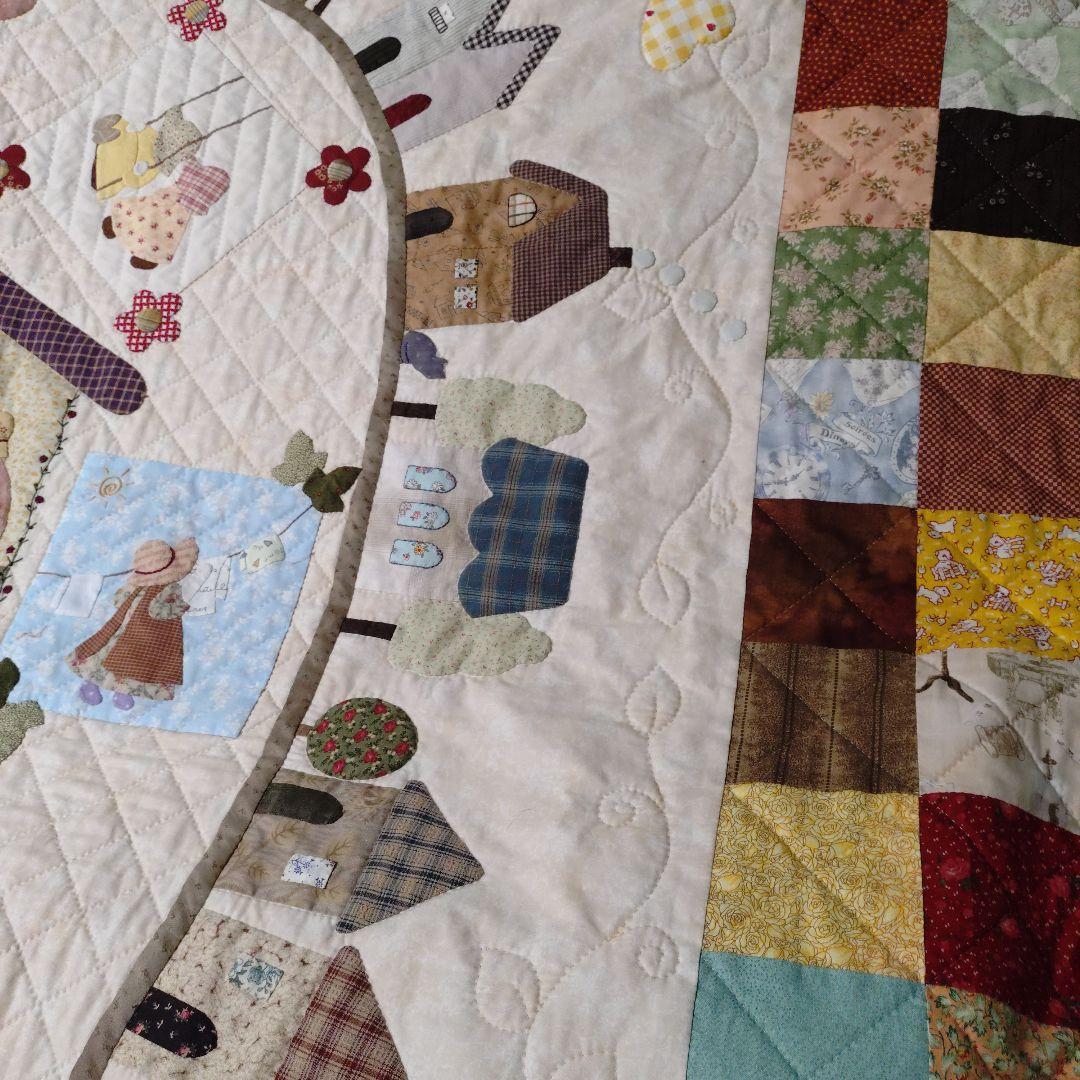 ハンドメイド　パッチワークベッドカバー