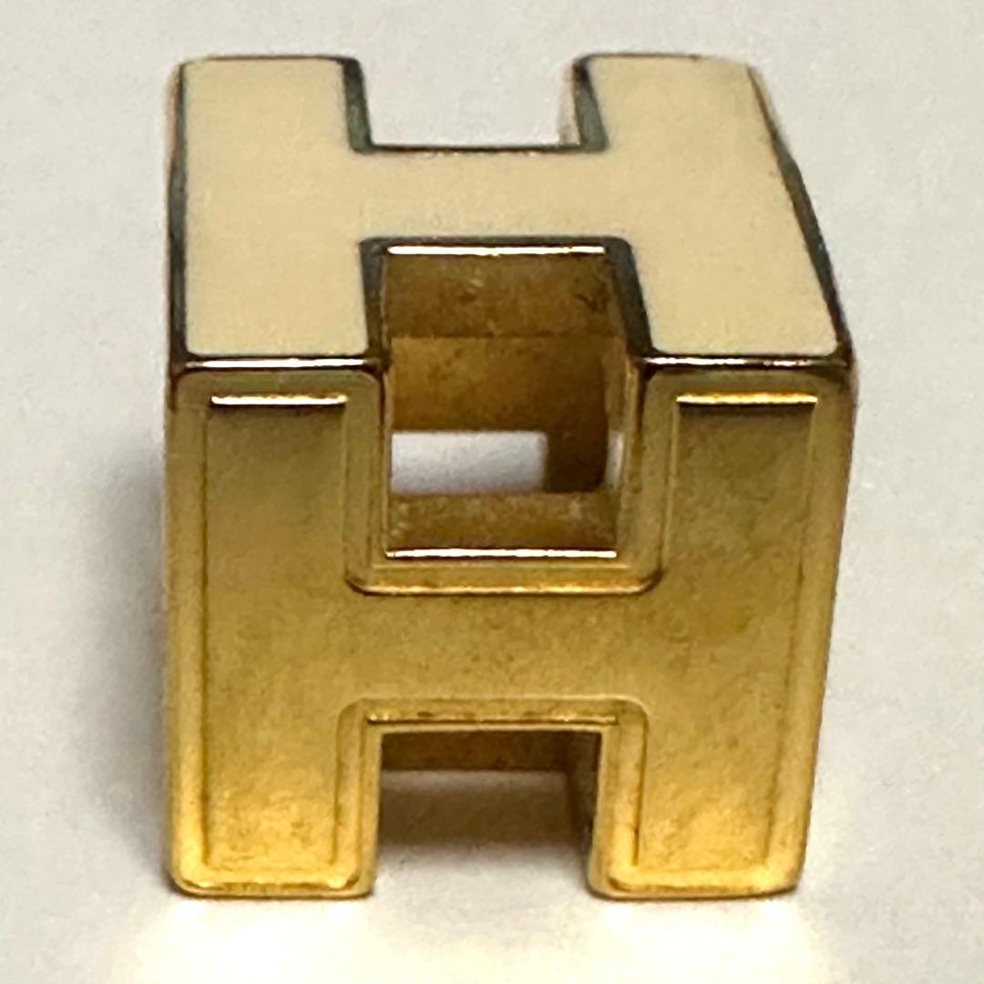 エルメス　HERMES　ペントップ　Hキューブペンダント　カージュドアッシュ